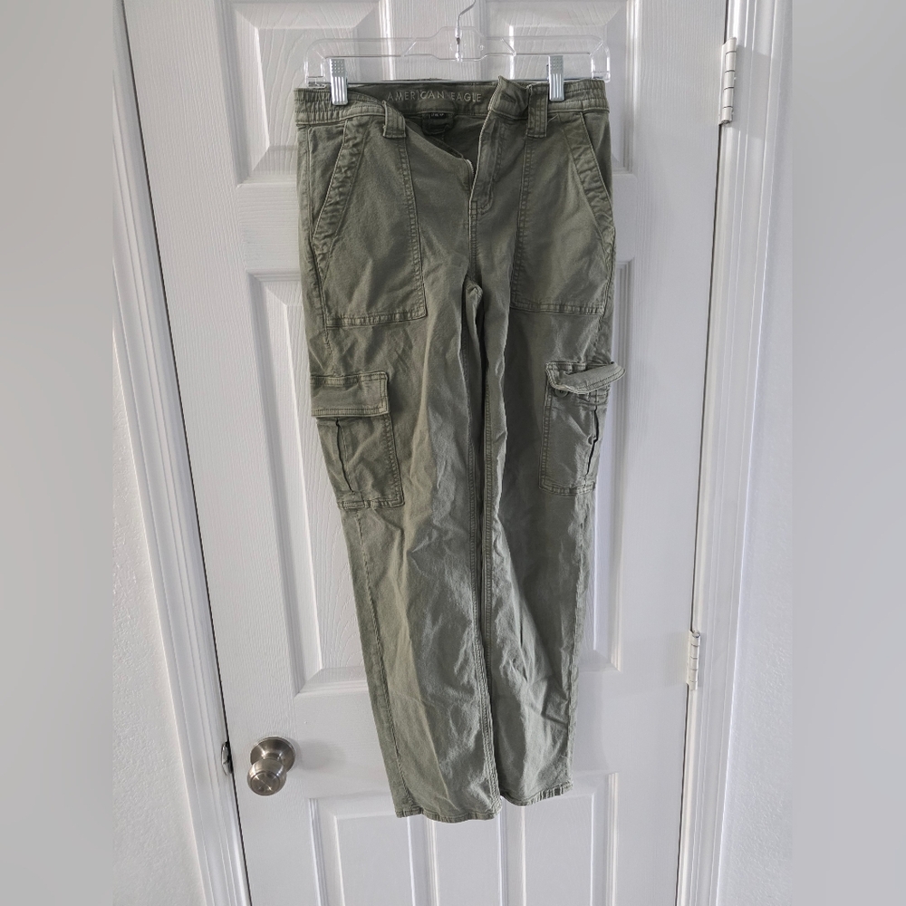 Womens American Eagle Outfitters Olive Cargo Pantsomens